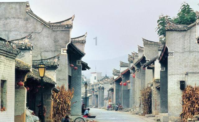 【视频】遵义市第七届见义勇为模范先进个人颁奖典礼举行